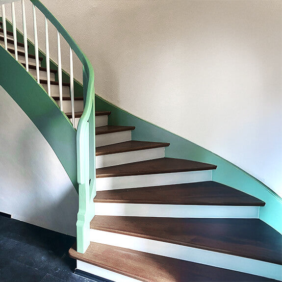 Treppe streichen