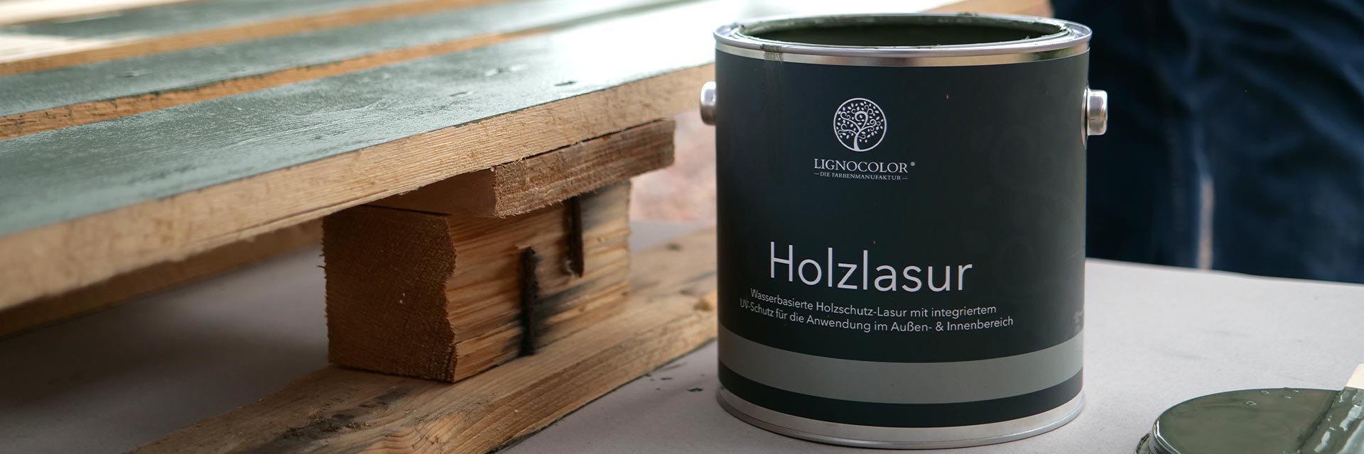 Bannerbild für die Holzlasuren von Lignocolor.