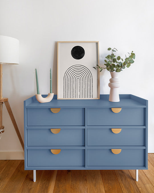 Kommode im zarten Grau-Blau Taubenblau
